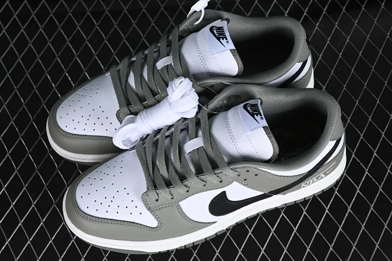 All Categories Nk SB Dunk Series Nk SB Dunk Low Low-top sneakers N version Nk Dunk Low "Paris" NBA Paris Game SB low-top casual sneakers FZ4624-001